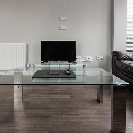 2 Bedroom Ground Floor Apartment Belfast Exterior foto