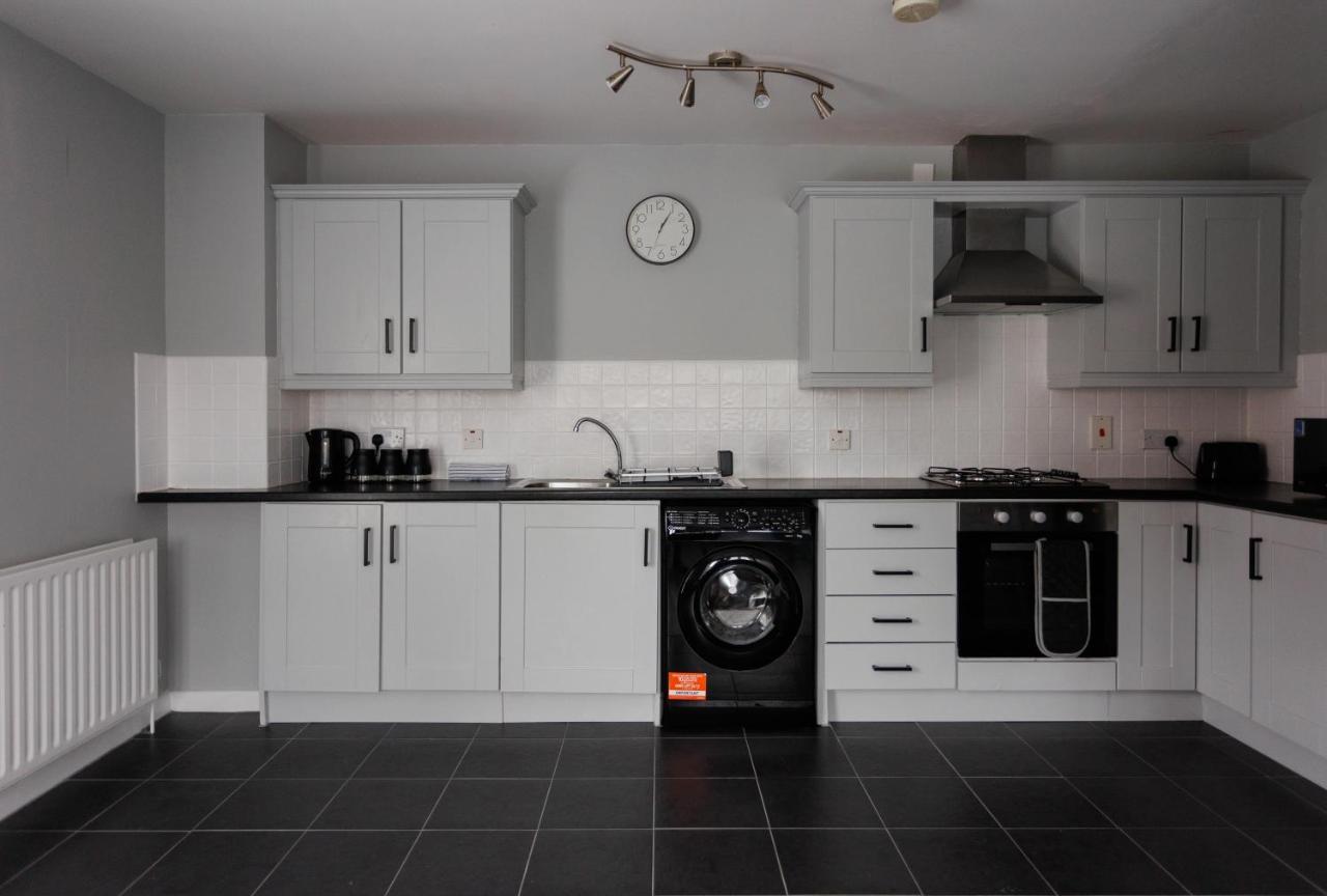2 Bedroom Ground Floor Apartment Belfast Exterior foto