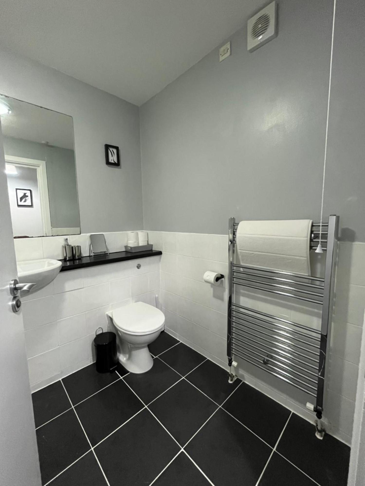 2 Bedroom Ground Floor Apartment Belfast Exterior foto